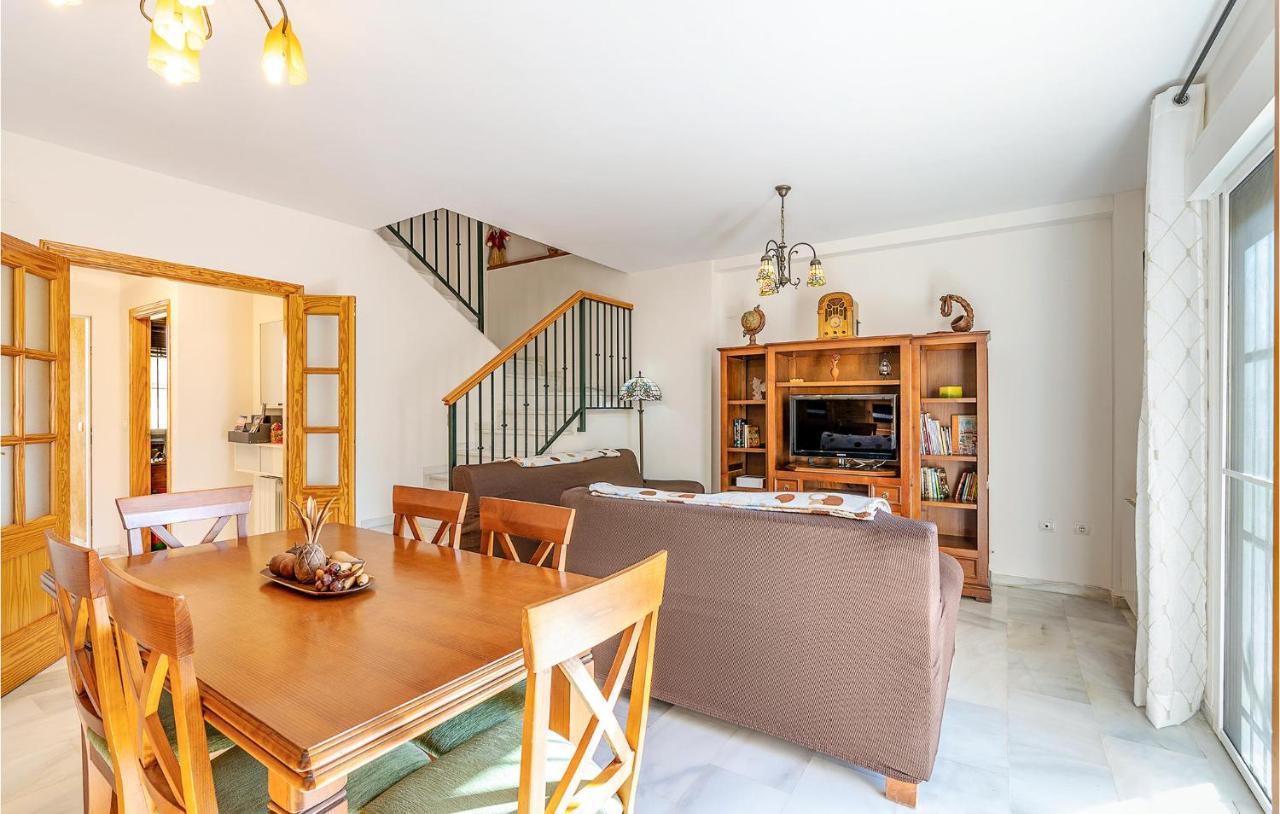 3 Bedroom Stunning Home In Cenes De La Vega Exteriör bild